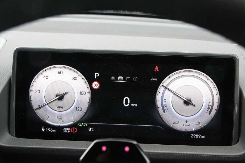 Hyundai INSTER