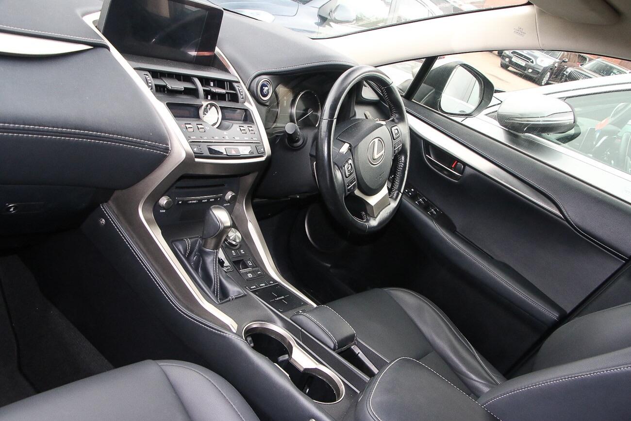 Lexus Nx