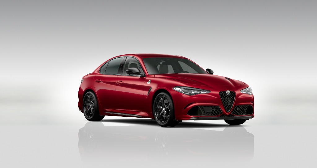 Giulia Quadrifoglio Colours