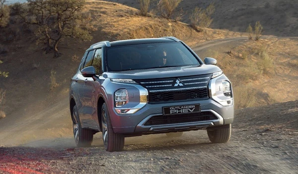 Discover the new Mitsubishi range