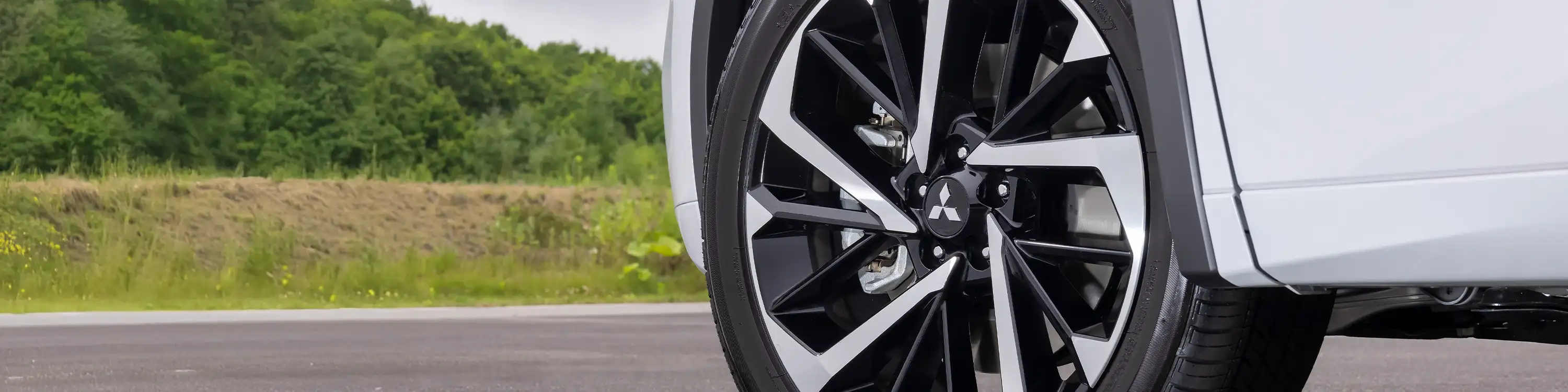 Mitsubishi Parts & Accessories